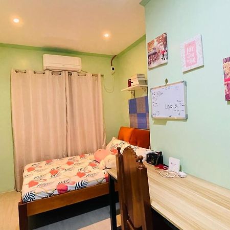 Sephreen Home Stay サンフアン エクステリア 写真