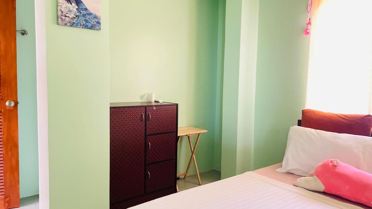 Sephreen Home Stay サンフアン エクステリア 写真