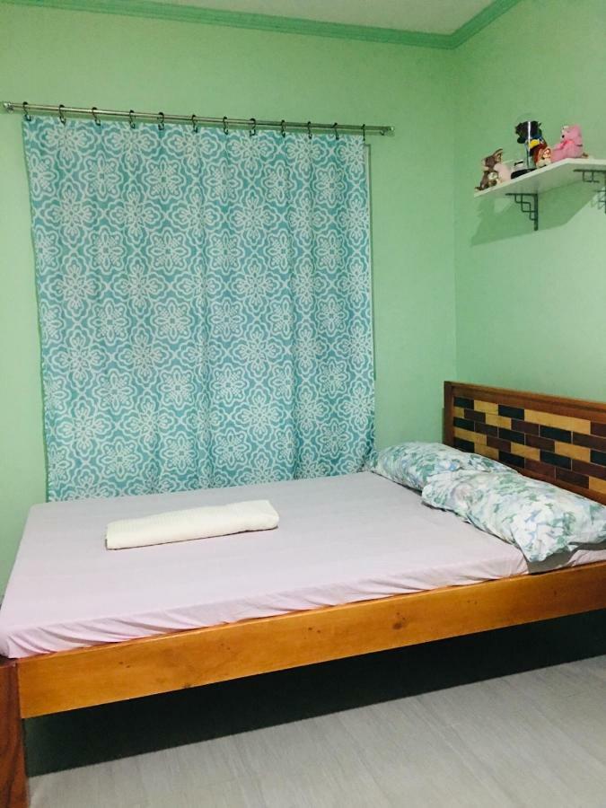 Sephreen Home Stay サンフアン エクステリア 写真